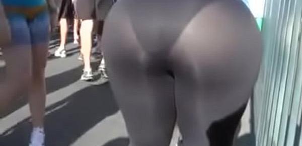  Candid booty spandex
